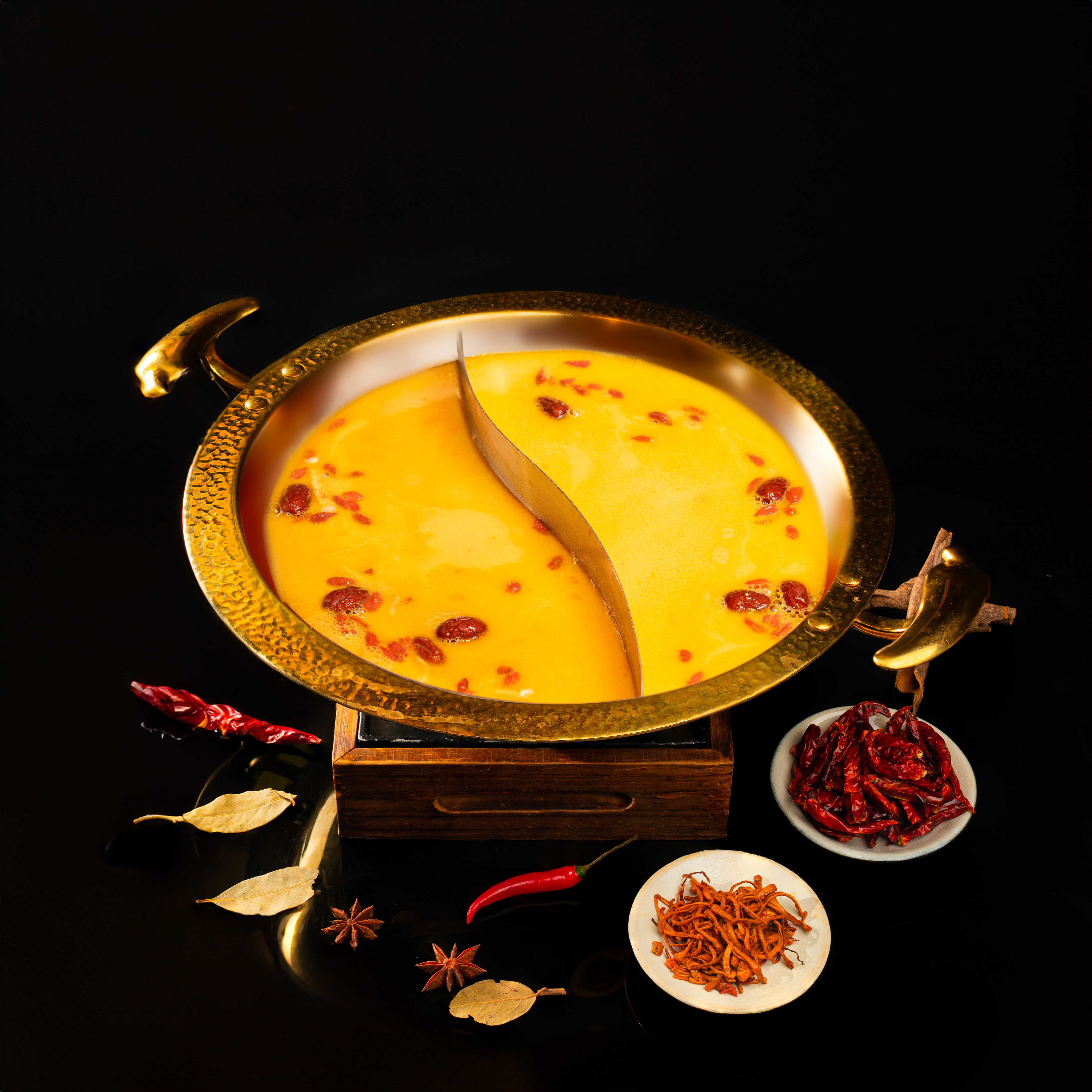 LẨU HOÀNG KIM TRỨNG MUỐI
