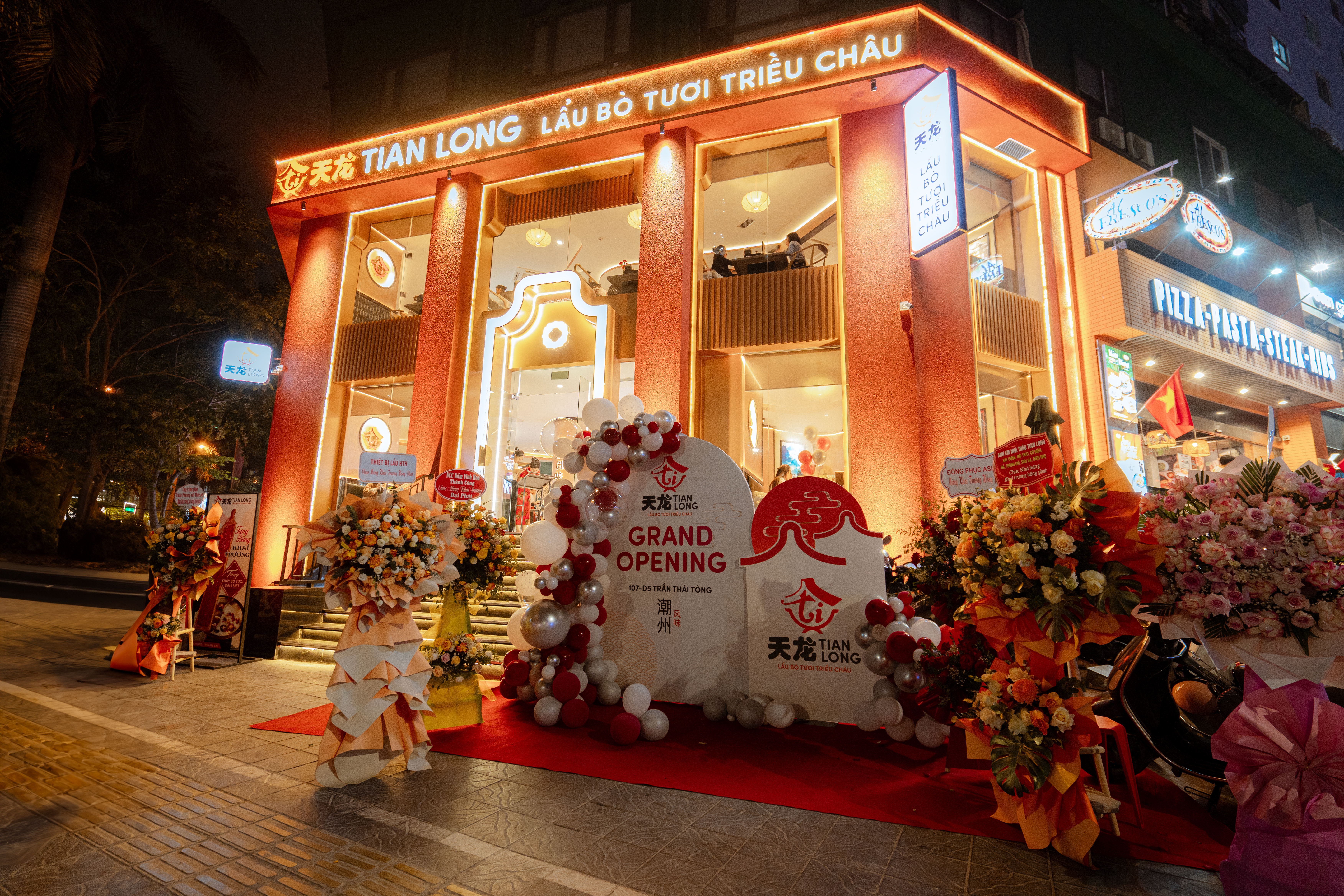 TIAN LONG CƠ SỞ 107 - D5 TRẦN THÁI TÔNG KHAI TRƯƠNG RỰC RỠ